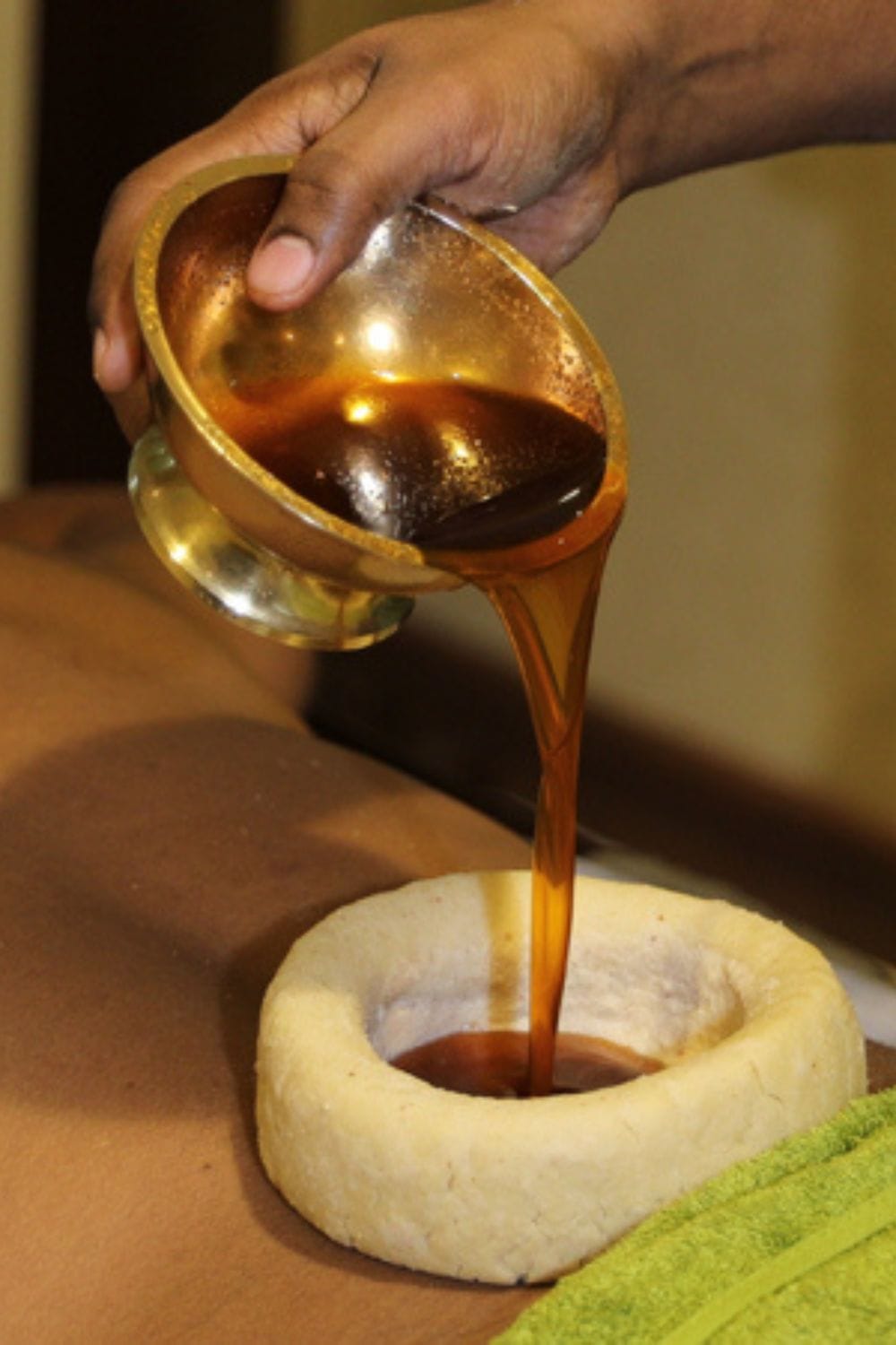 Back Pain Ayurveda Treatment At Sai Ayush Ayurveda